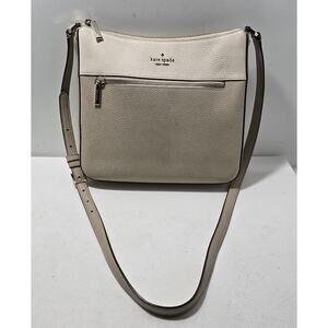 Kate Spade New York Leila Swingpack Crossbody Bag Leather KB649 Cream Taupe